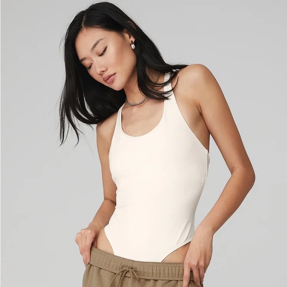 Alo Sleek Back Bodysuit - Picture 1 of 4